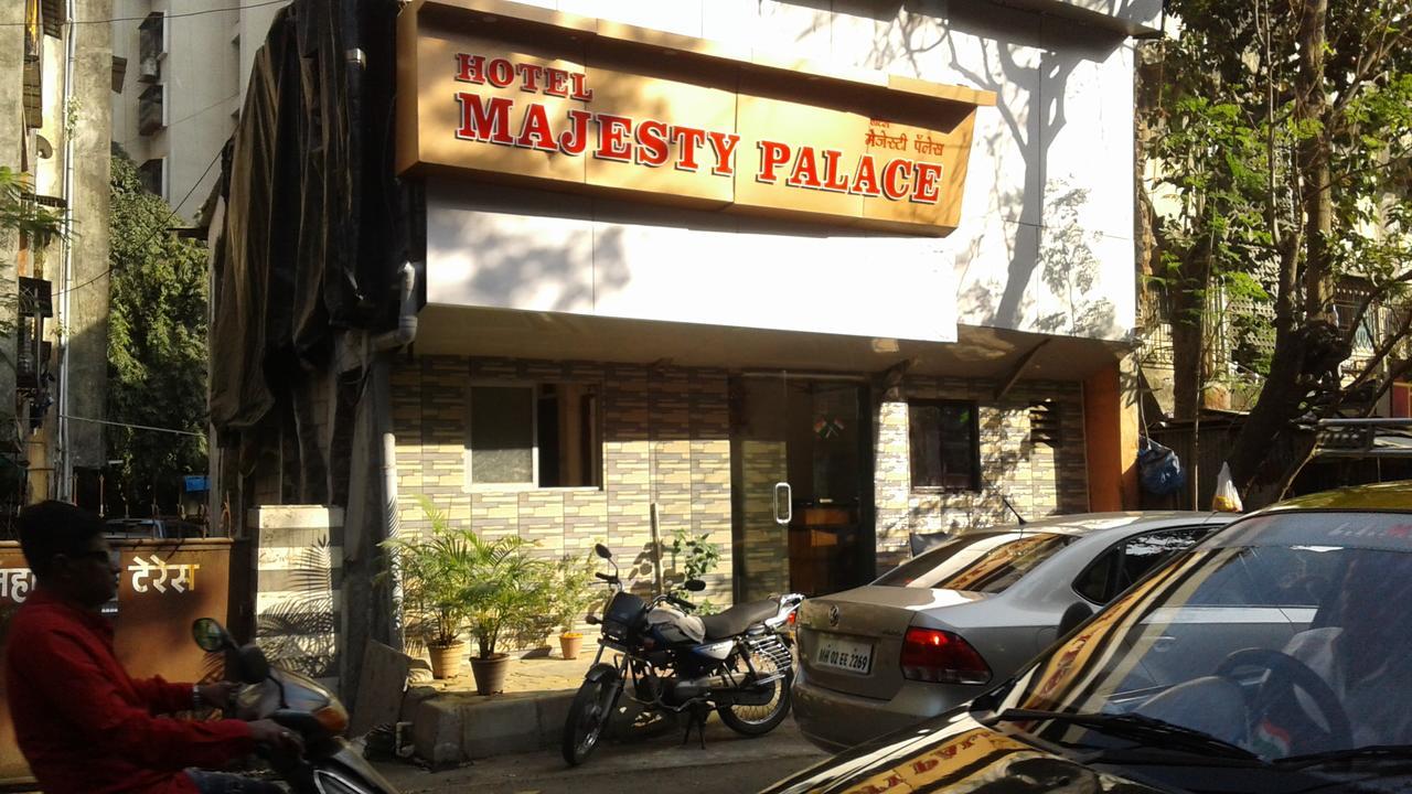 Hotel Majesty Palace 뭄바이 외부 사진